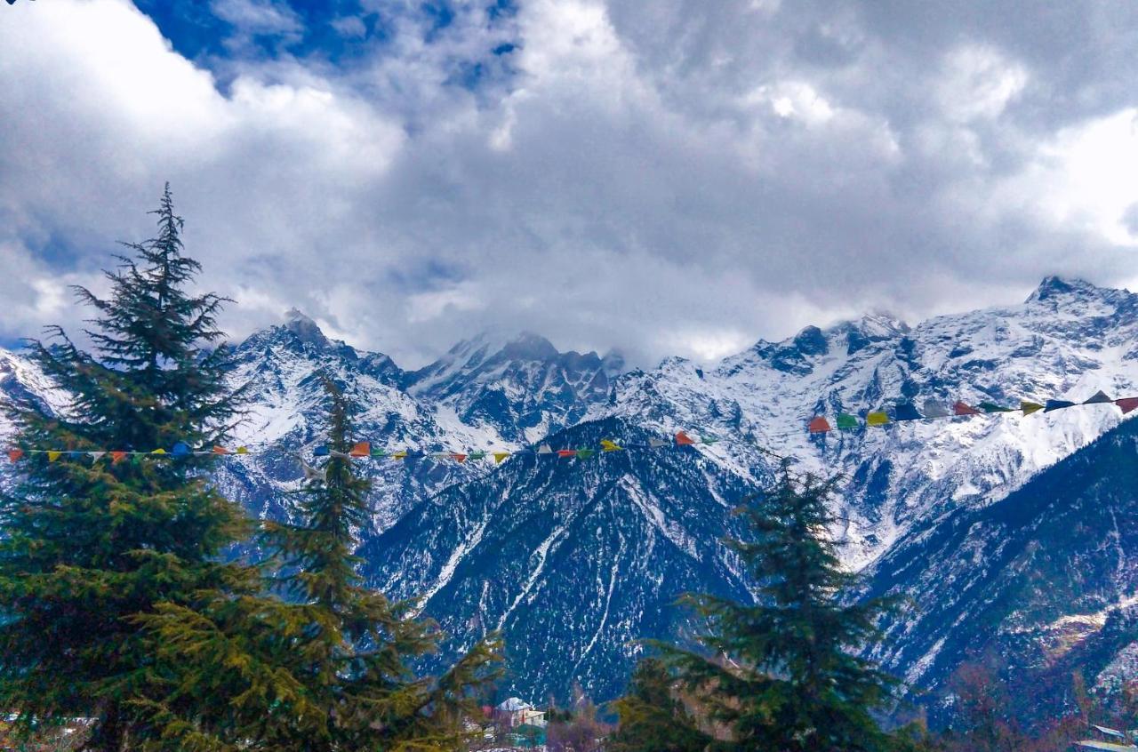 Farmvilla Homestay Kalpa Bagian luar foto