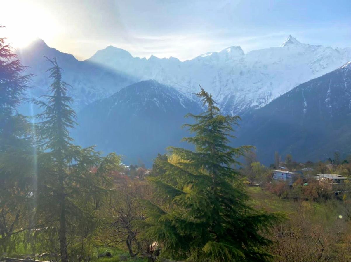 Farmvilla Homestay Kalpa Bagian luar foto